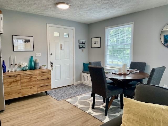 25 River Road - Photo 2 of 9