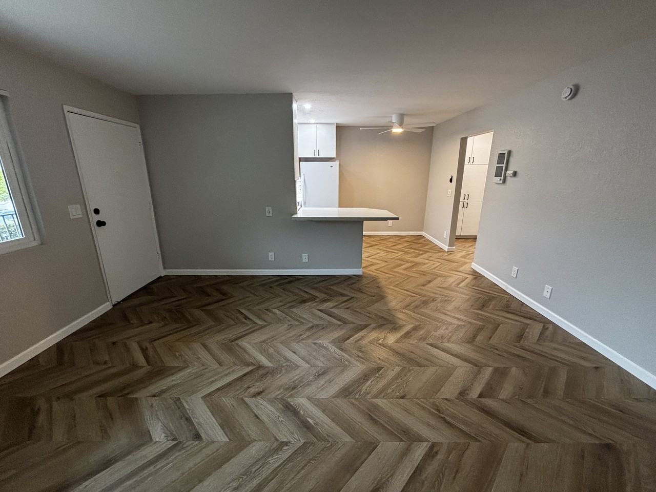 280 H ST - Photo 3 of 11