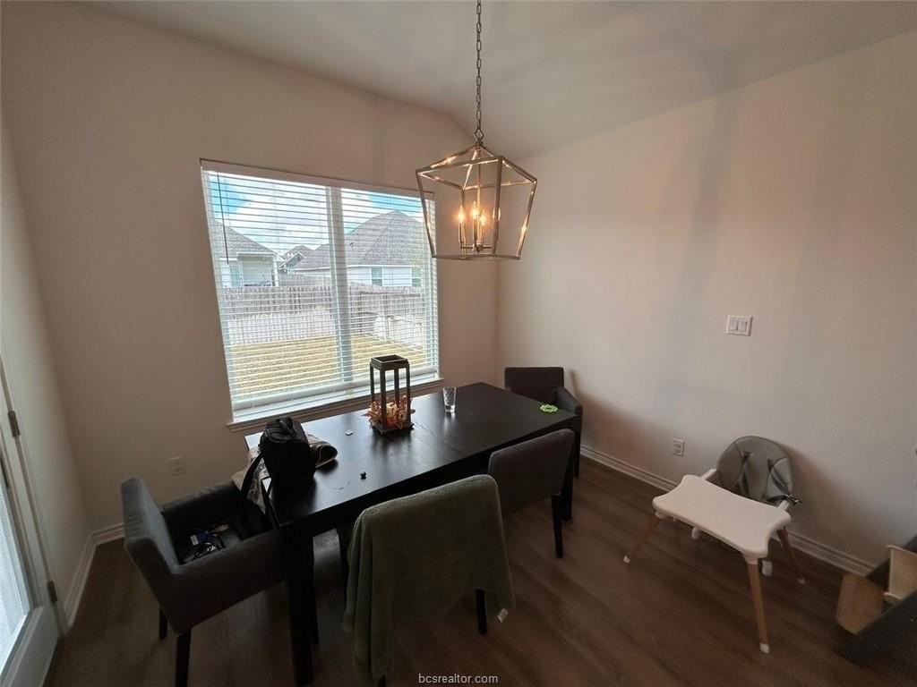 3169 Normandy Way - Photo 7 of 24