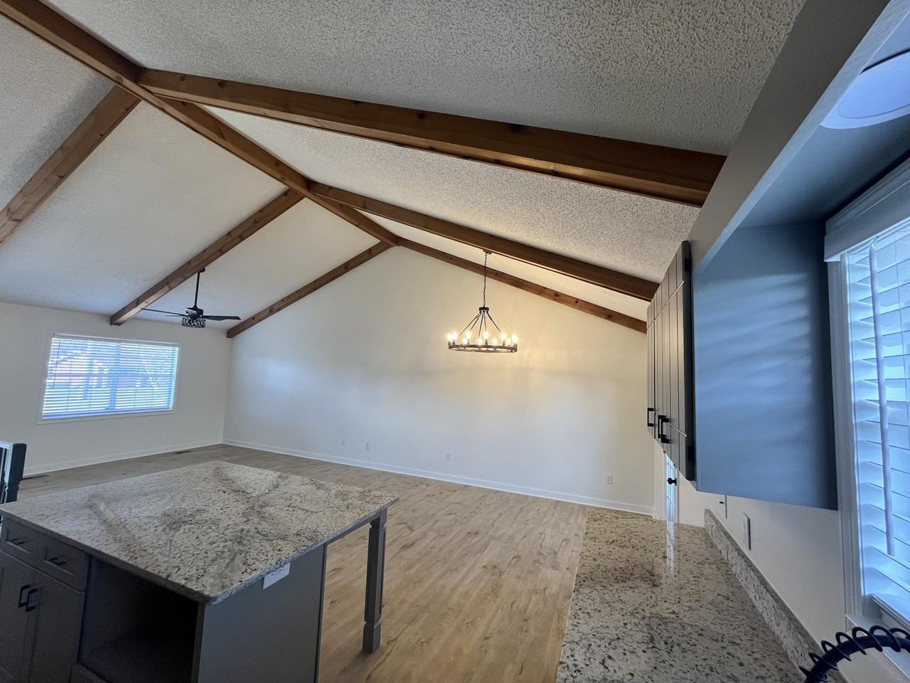 2824 Bent Oak Rd - Photo 6 of 15