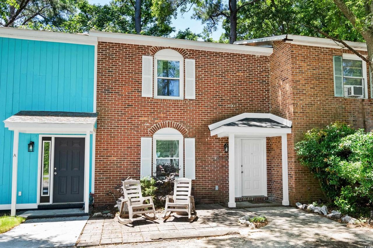 715 Pine Drive - Photo 2 of 31