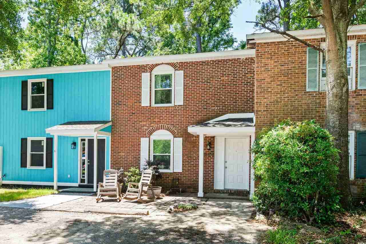 715 Pine Drive - Photo 3 of 31