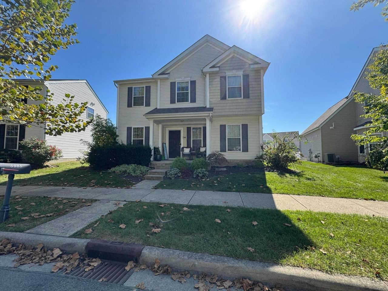 5985 Inslee Rd - Photo 2 of 37