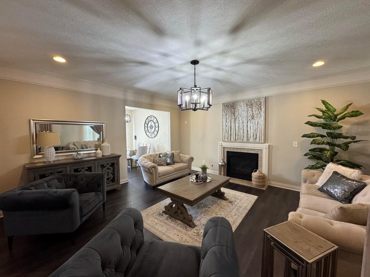 5985 Inslee Rd - Photo 5 of 37