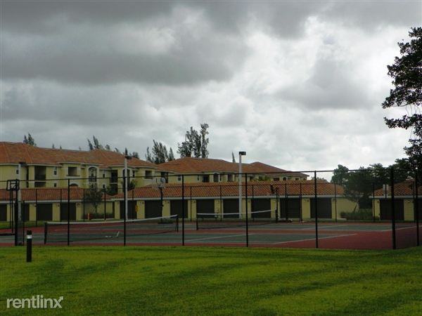 9855 Herons Nest Ct - Photo 3 of 7