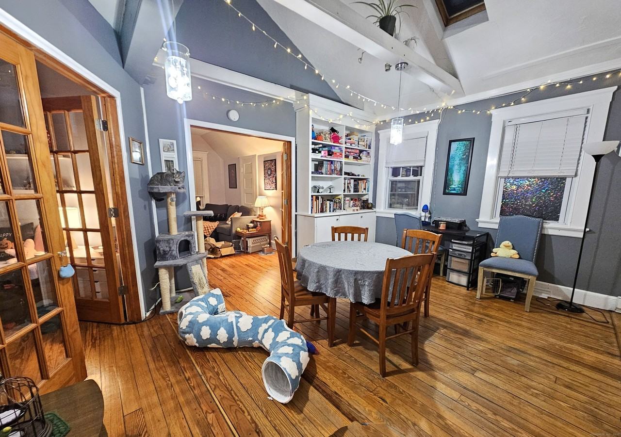 204 Broad St #3 - Photo 7 of 11