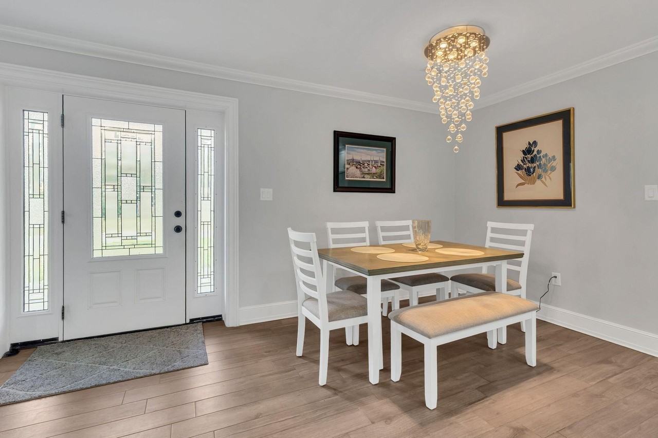 221 South Lorraine Drive - Photo 7 of 28