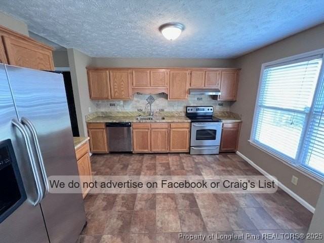 7108 Summerlin Dr - Photo 4 of 12