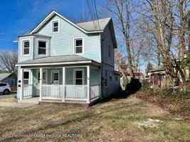 featured image of 148B W Sylvania Ave #B