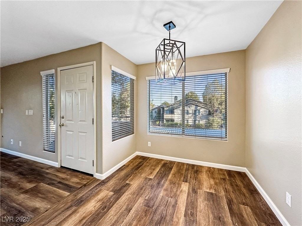 5211 Caspian Springs Dr #203 - Photo 4 of 10