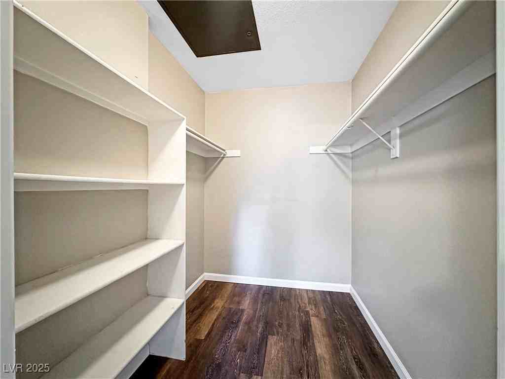 5211 Caspian Springs Dr #203 - Photo 7 of 10