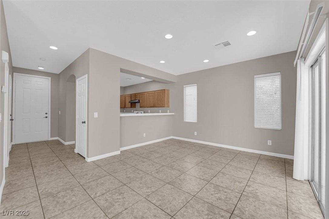 7931 Severn Valley St - Photo 3 of 19