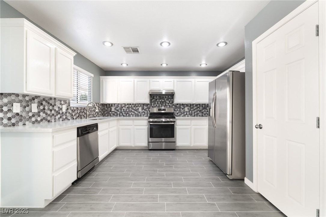 11981 Fairfax Ridge St - Photo 6 of 22