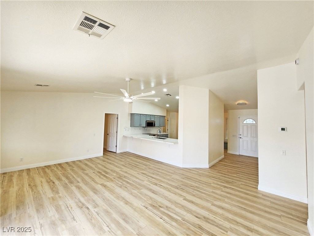 3741 Malibou Ave - Photo 5 of 44