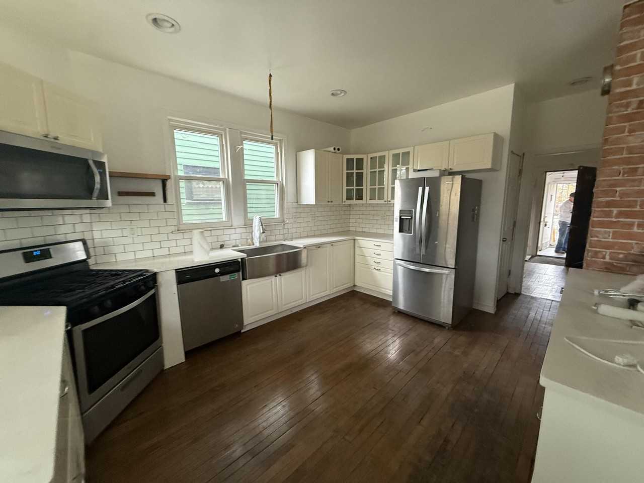 3788 Burns St - Photo 6 of 18