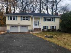 1447 Whitewood Ct - Photo 1 of 1