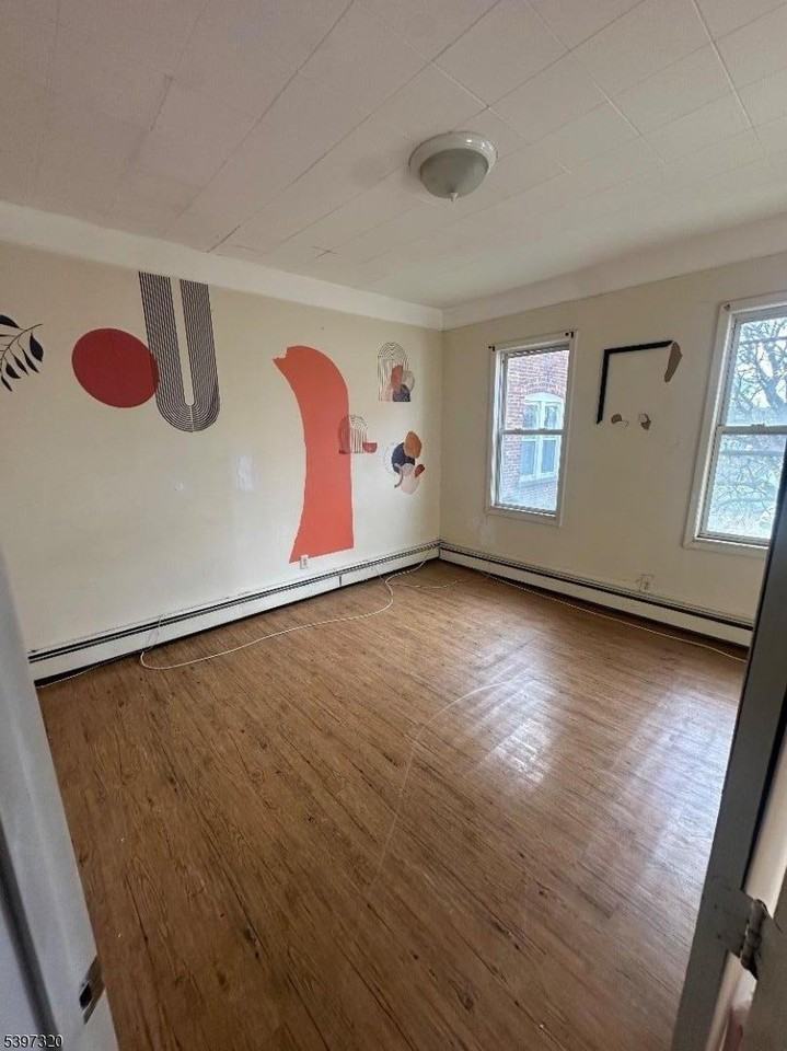 205 Parker Ave #2 - Photo 5 of 7