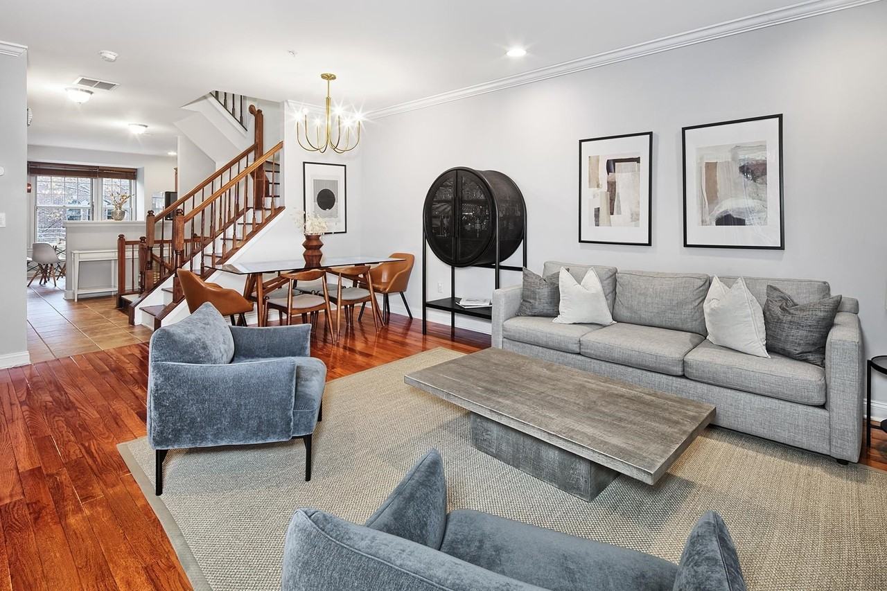 454 Albany Ct - Photo 4 of 30