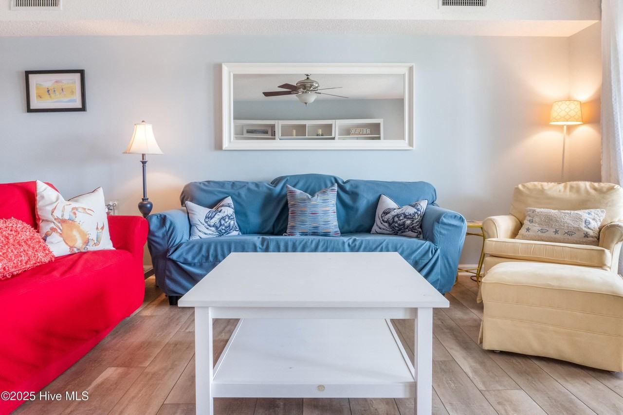 111 Florida Ave Apt 9 #9 - Photo 6 of 17