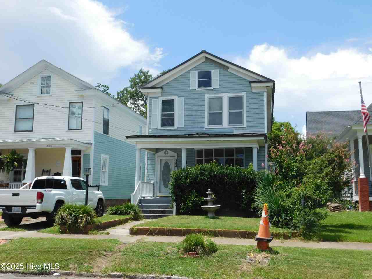 304 Avenue a - Photo 2 of 38