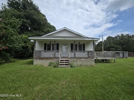 featured image of 930 Porter Rd