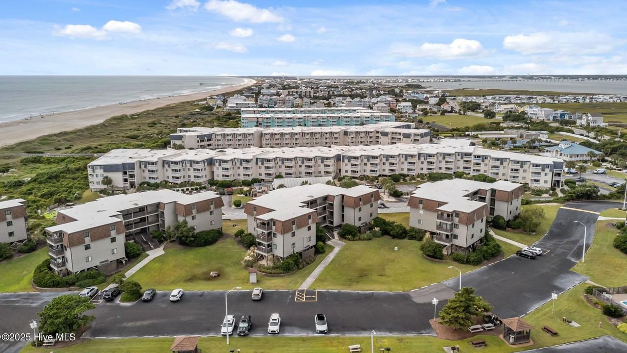 2008 E Fort Macon Rd Unit H11 #H11 - Photo 3 of 50