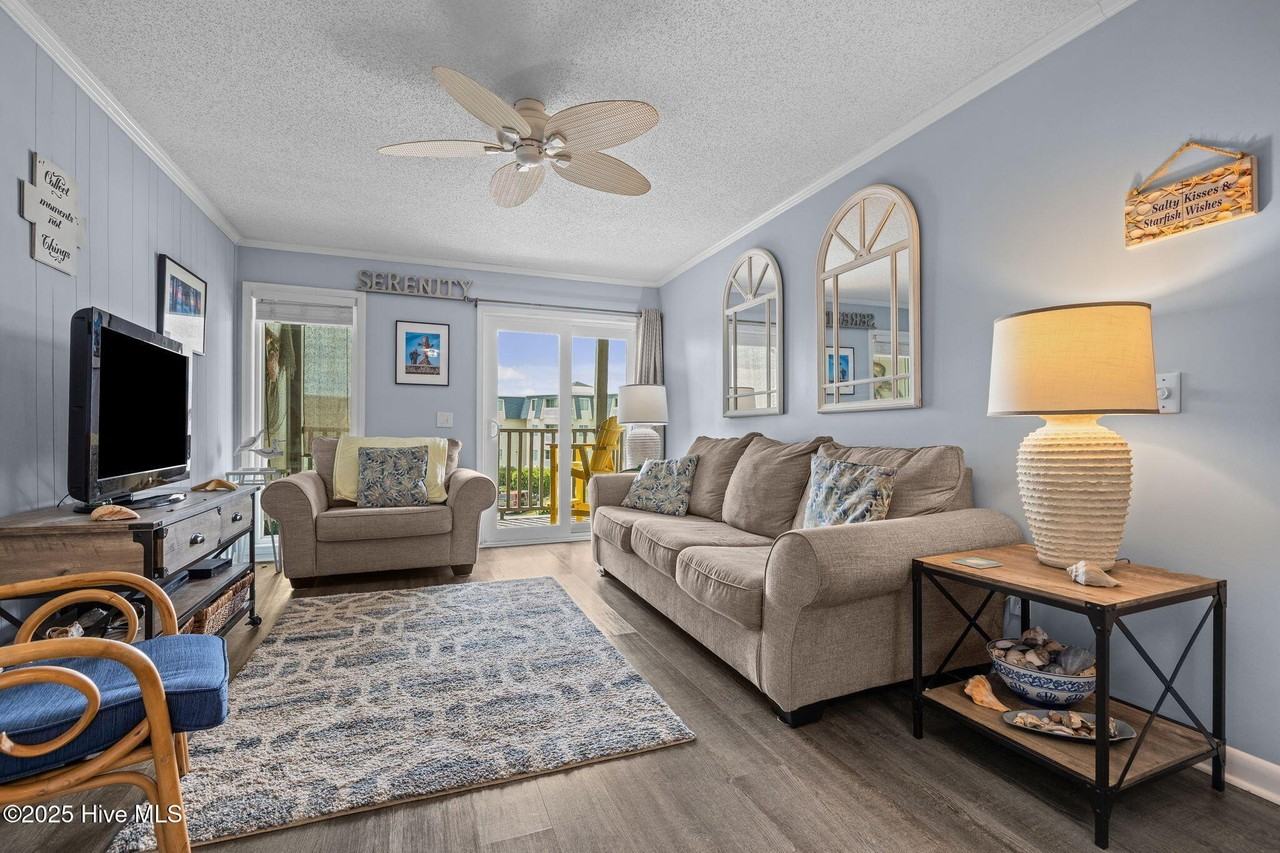 2008 E Fort Macon Rd Unit H11 #H11 - Photo 5 of 50