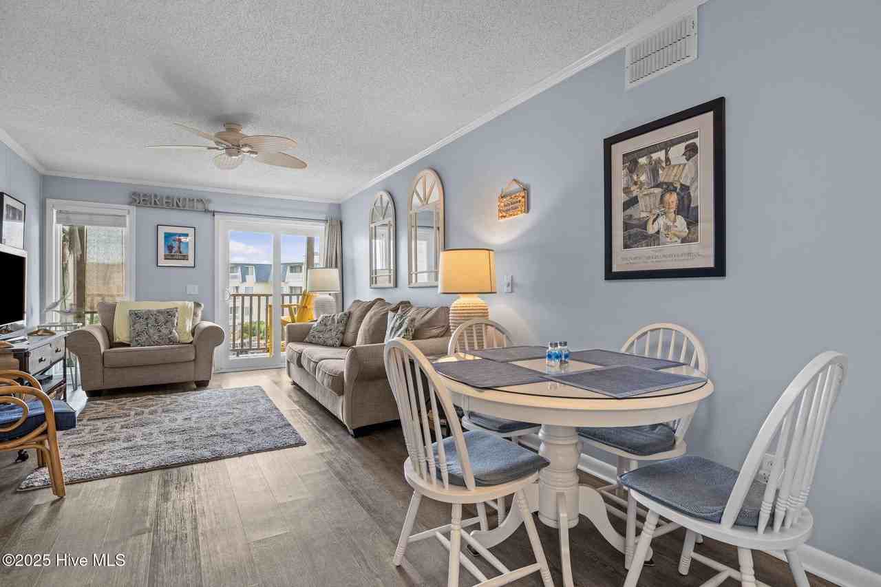 2008 E Fort Macon Rd Unit H11 #H11 - Photo 7 of 50