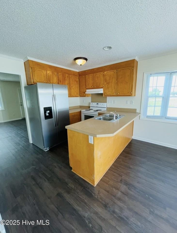 2104 Flagstone Court #A1 - Photo 5 of 17