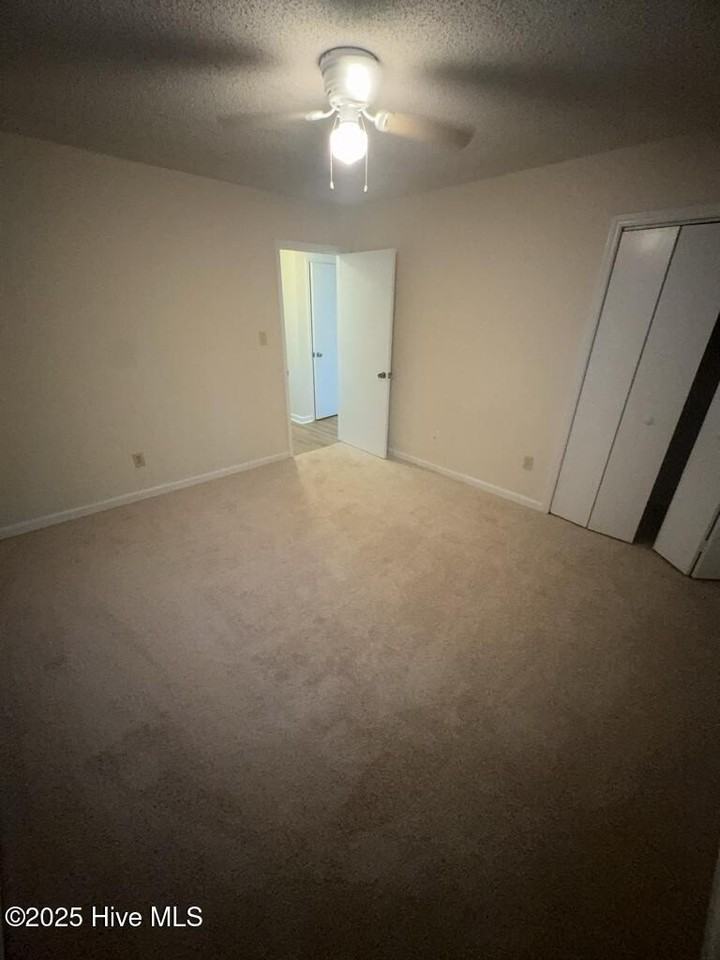 1708 Wine Press Ct - Photo 7 of 12