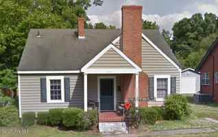 featured image of 203 Lewis St