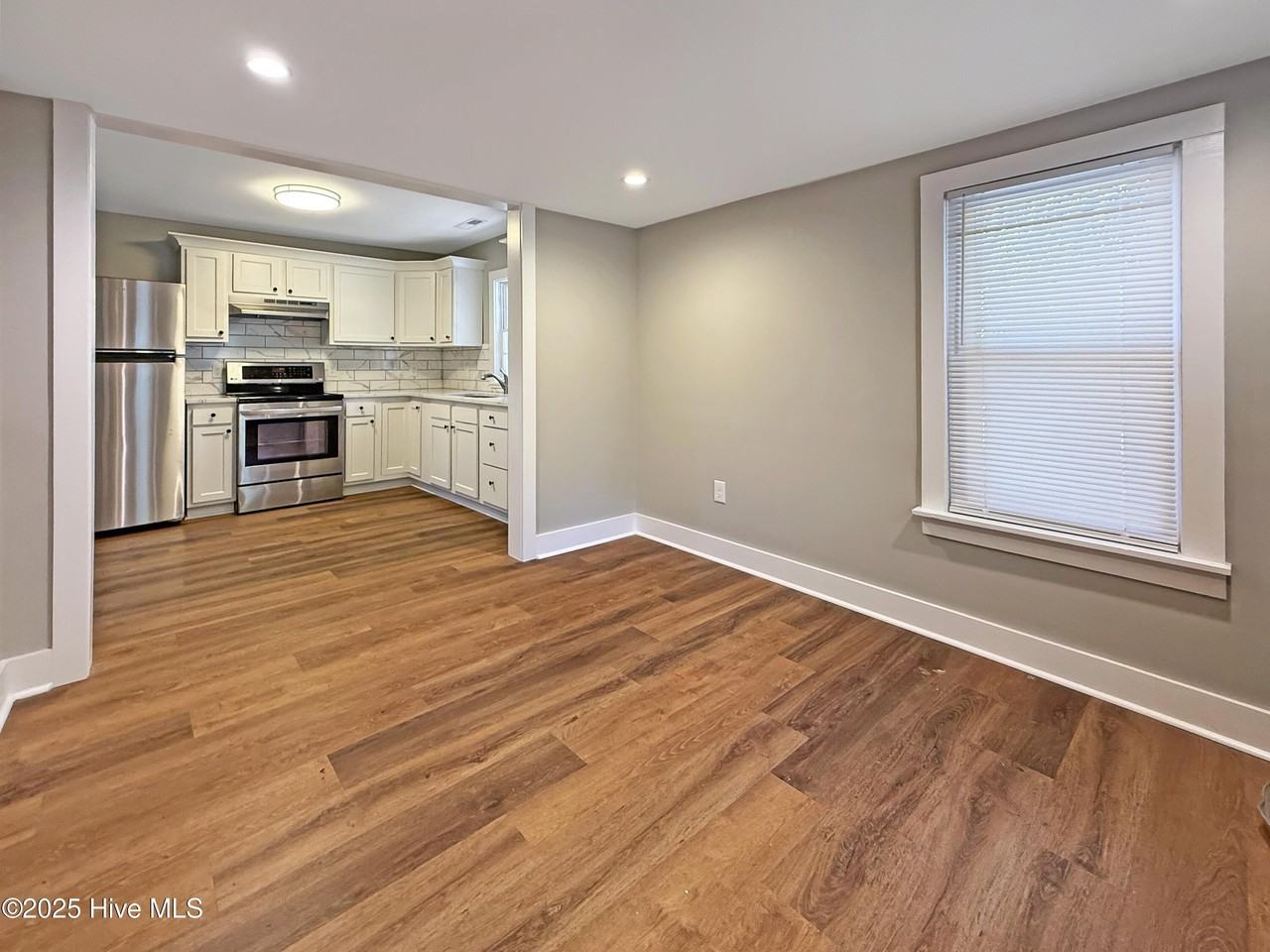 129 E Albemarle St Unit A #A - Photo 3 of 6