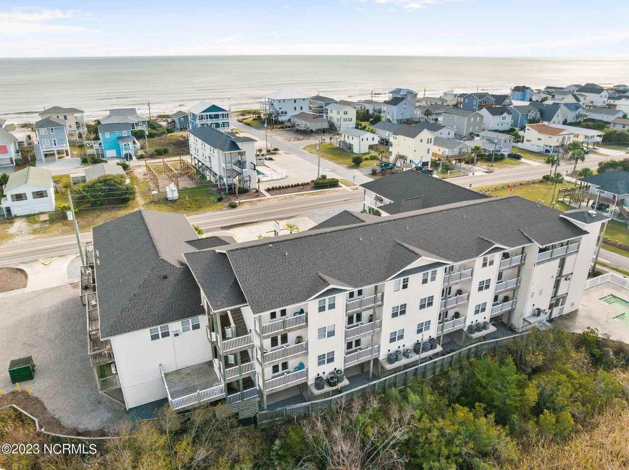 1501 N New River Dr Unit 201 #201 - Photo 4 of 24