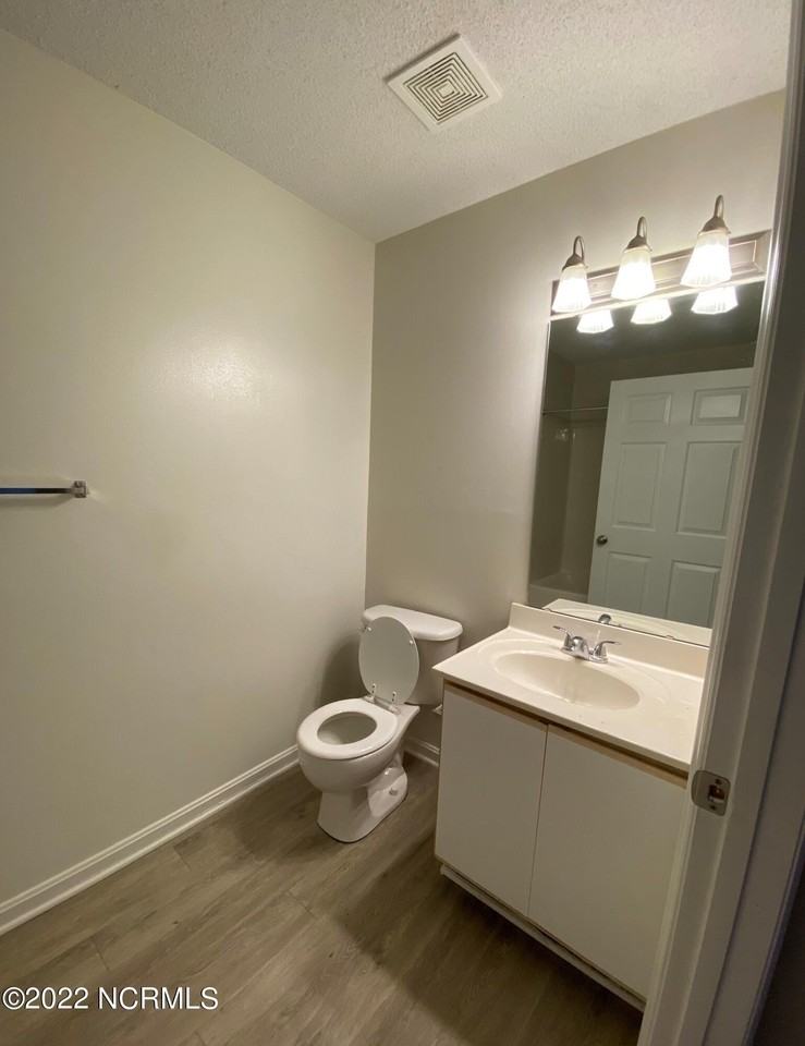 125 Wheeless Cir Apt S #S - Photo 7 of 9