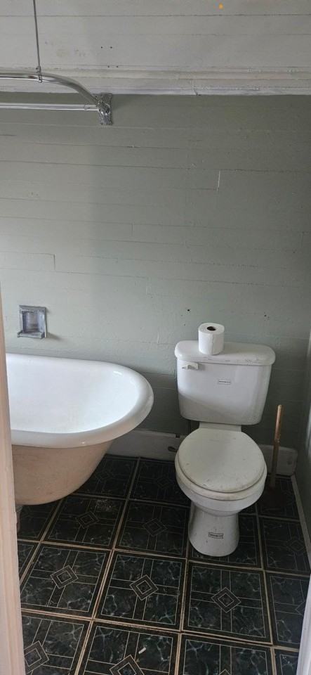 W Main 305B - Photo 5 of 6