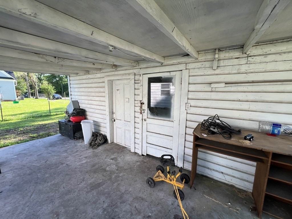 W Main 305B - Photo 6 of 6