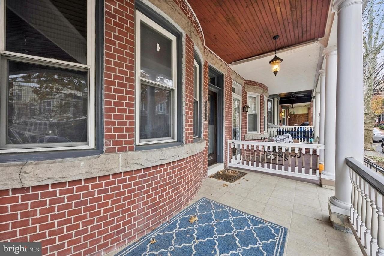 1308 N Tatnall St - Photo 2 of 22