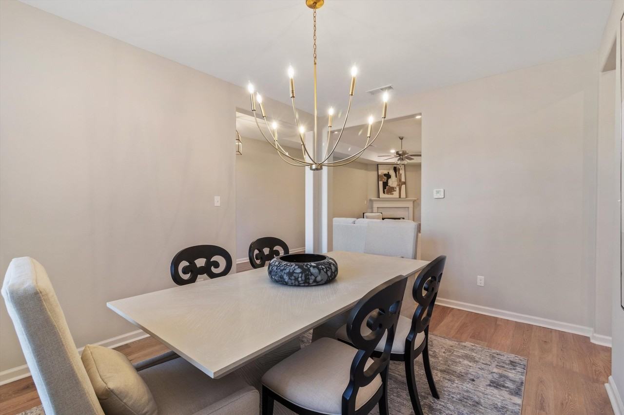 584 Holden Dr - Photo 6 of 27