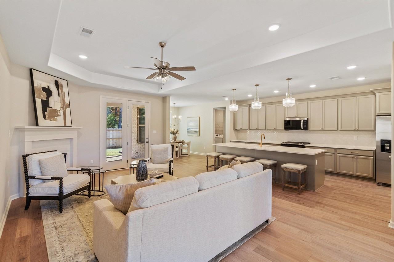 584 Holden Dr - Photo 7 of 27