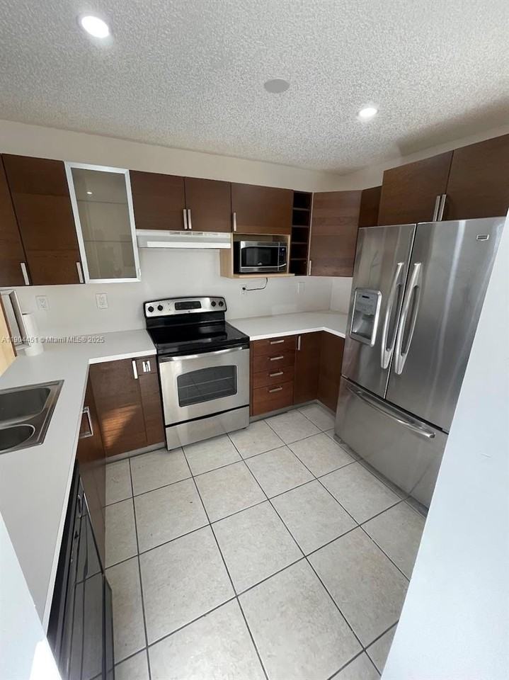 1165 Nw 125th Pl #205 - Photo 2 of 14