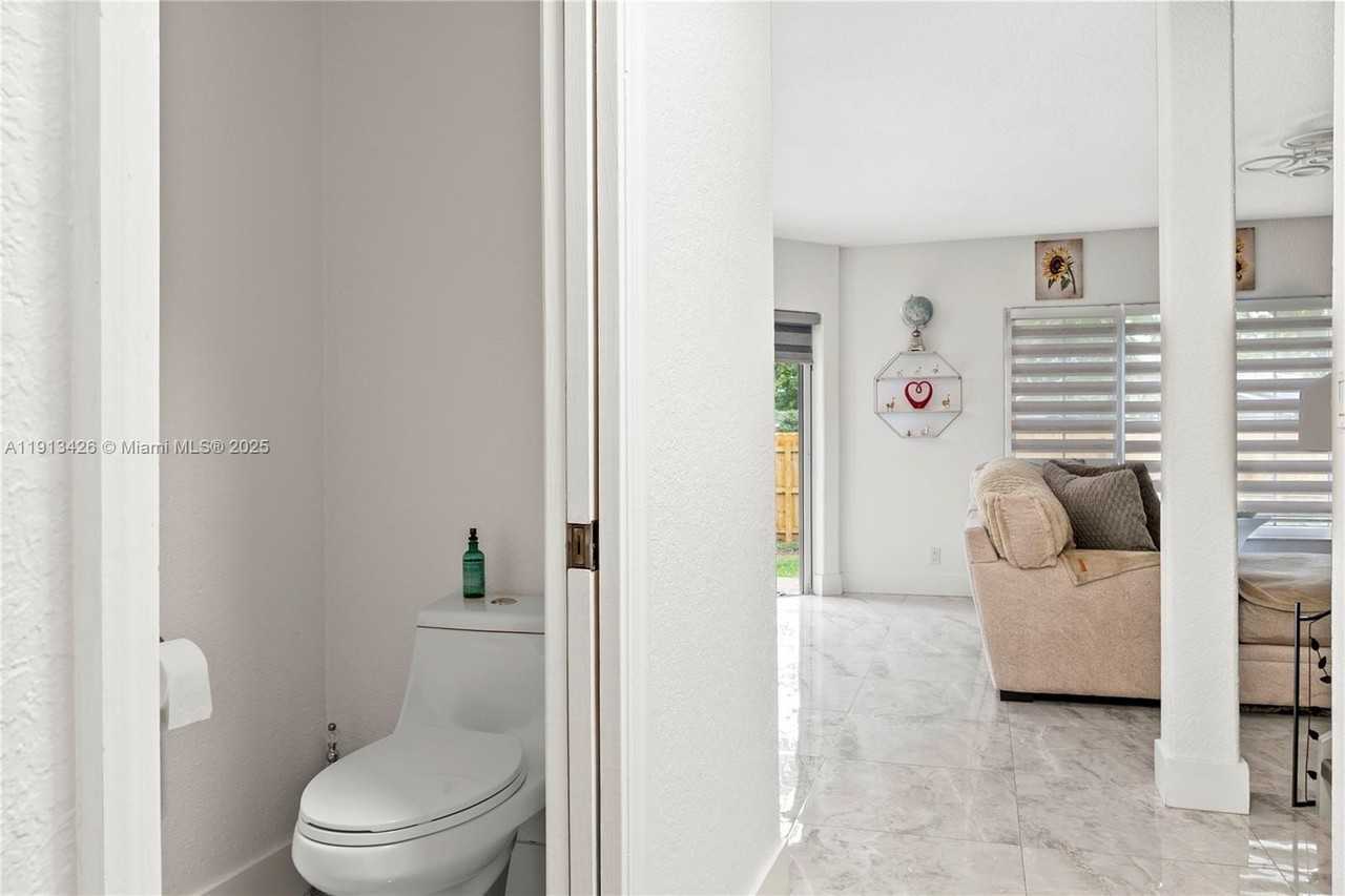 3464 Nw 99th Way #3464 - Photo 7 of 13