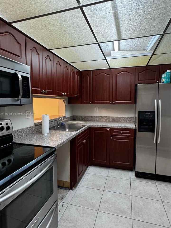 8500 Sw 133rd Avenue Rd #104 - Photo 3 of 8