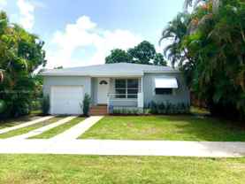 3915 Sw 60th Ave - Photo 1 of 1