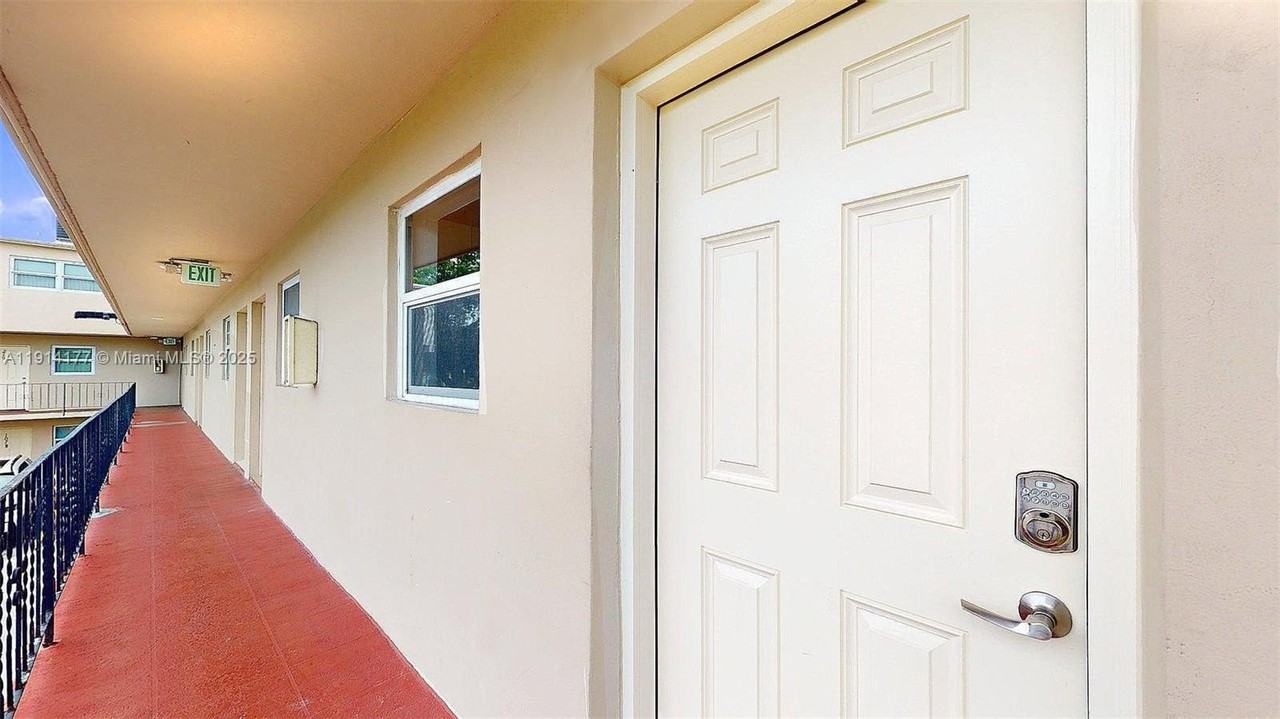 1201 S Le Jeune Rd #211 - Photo 4 of 20