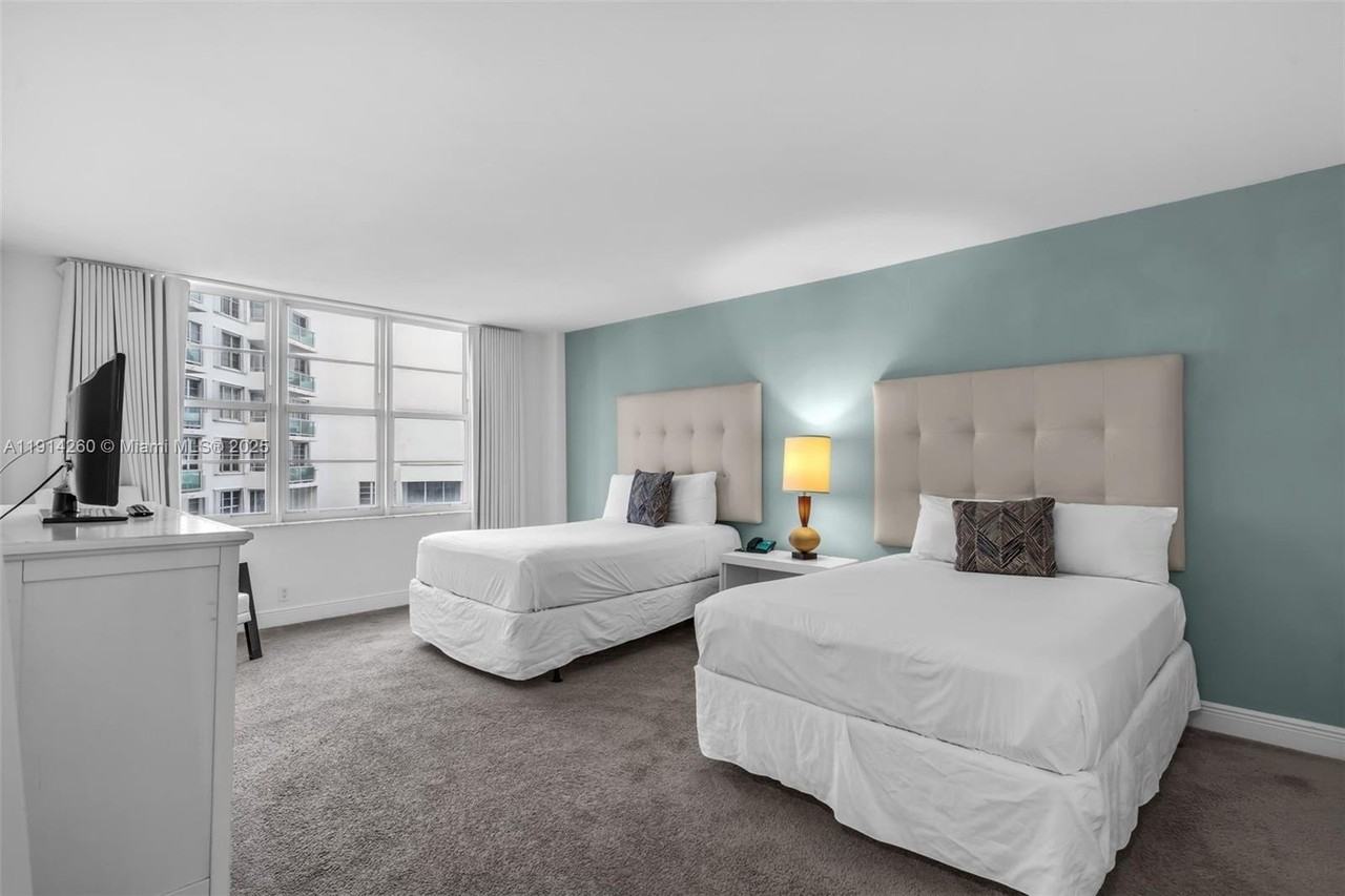 5101 Collins Ave #12B - Photo 7 of 13