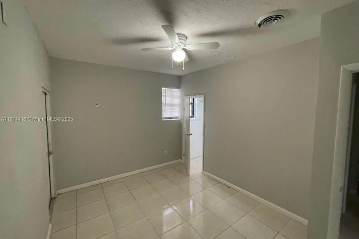 18740 Nw 10th Rd #18740 - Photo 5 of 12