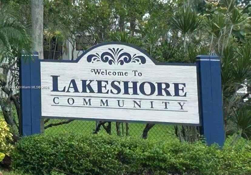 1080 N Franklin Ave #1080J