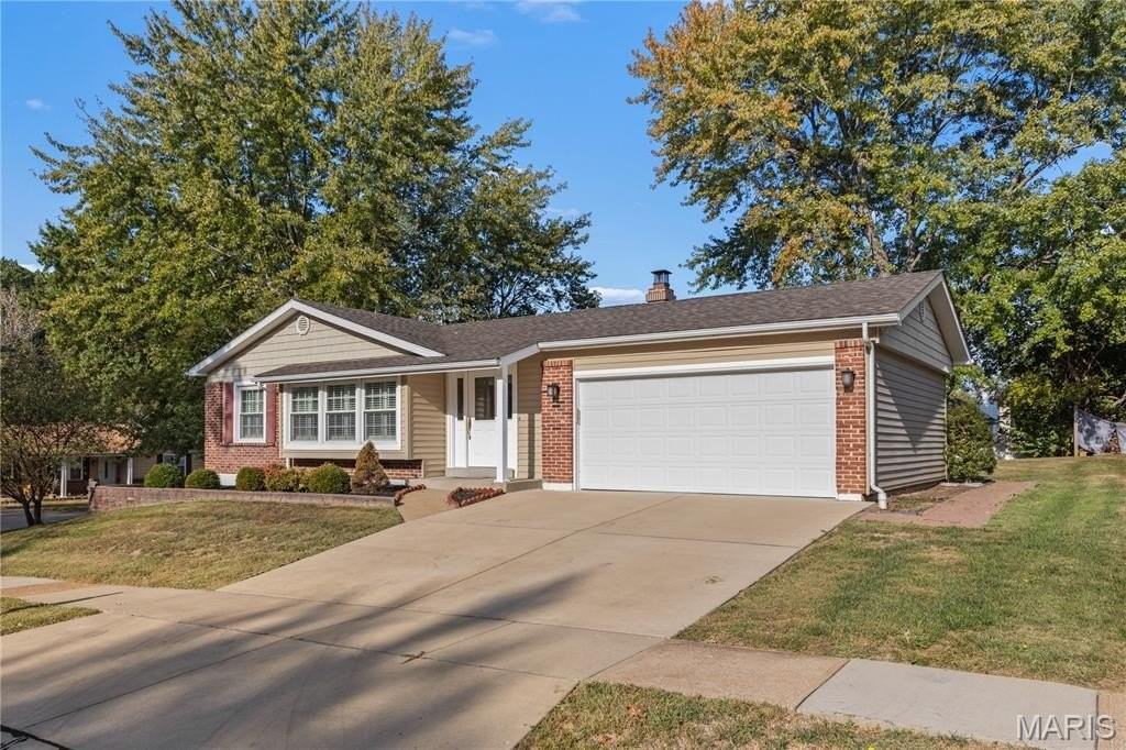 4685 Colima Ct - Photo 2 of 36