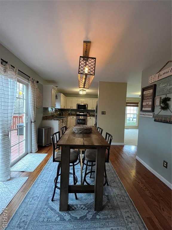 540 Highland View Dr - Photo 2 of 14