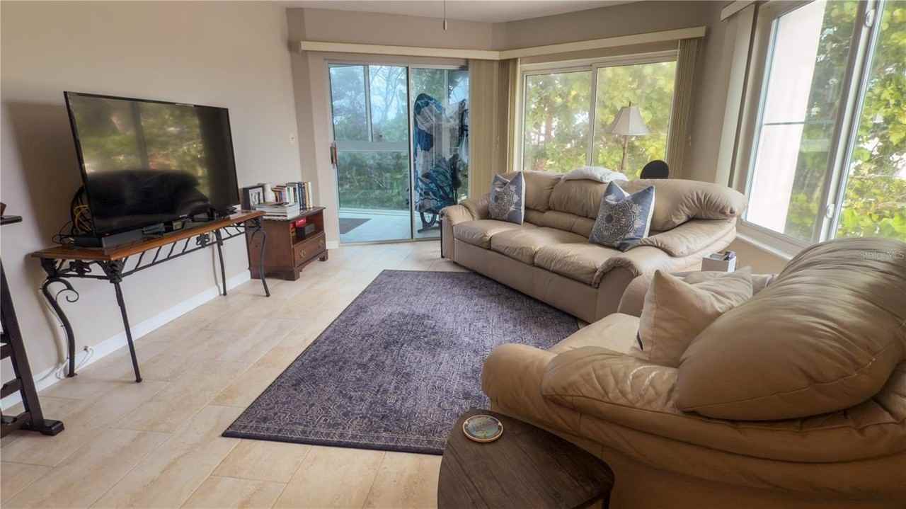 1900 Benjamin Franklin Dr #201BER - Photo 4 of 21